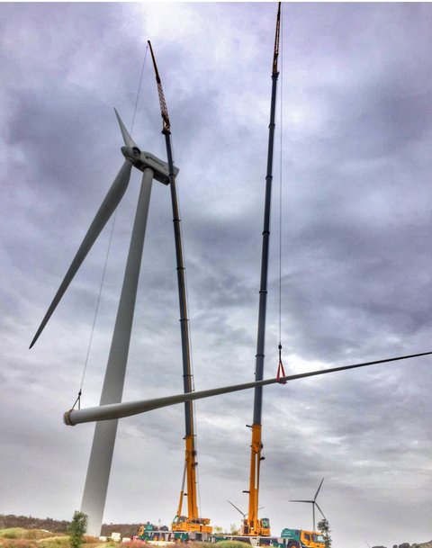 Reliable performance and service leads Grúas Alhambra to invest in more Grove all-terrain cranes 